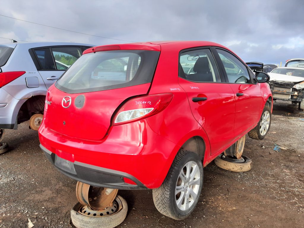 MAZDA MAZDA2 2012