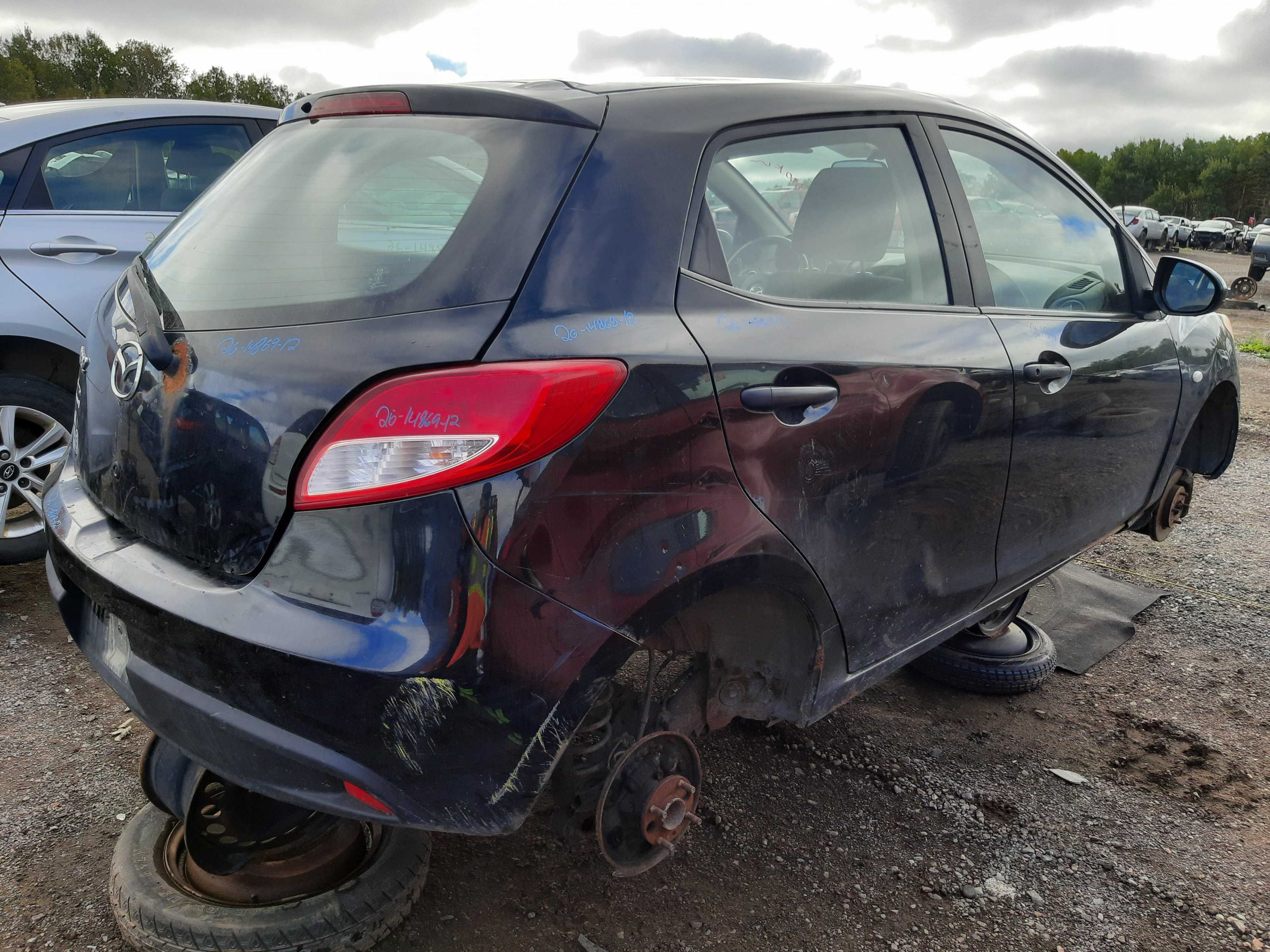 MAZDA MAZDA2 2012