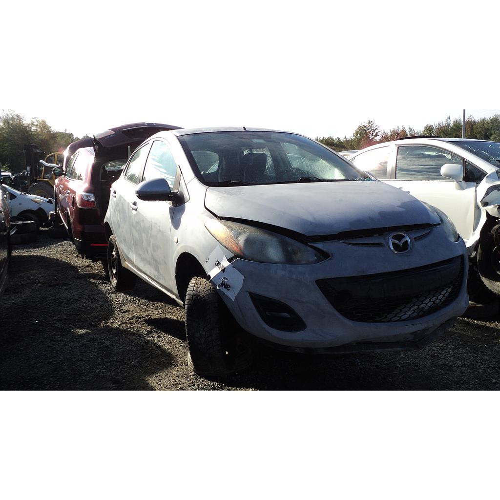 MAZDA MAZDA2 2013