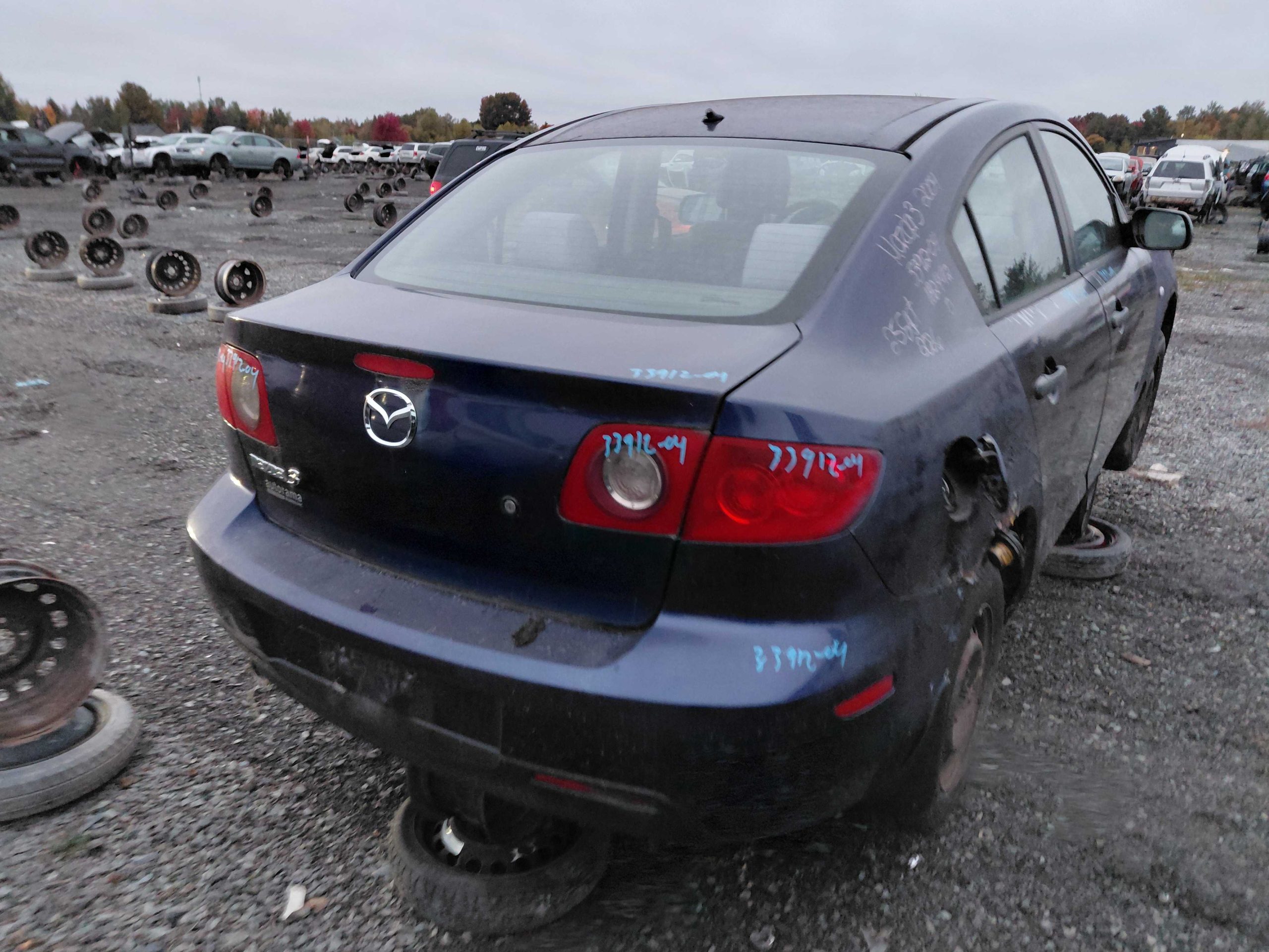 MAZDA MAZDA3 2004