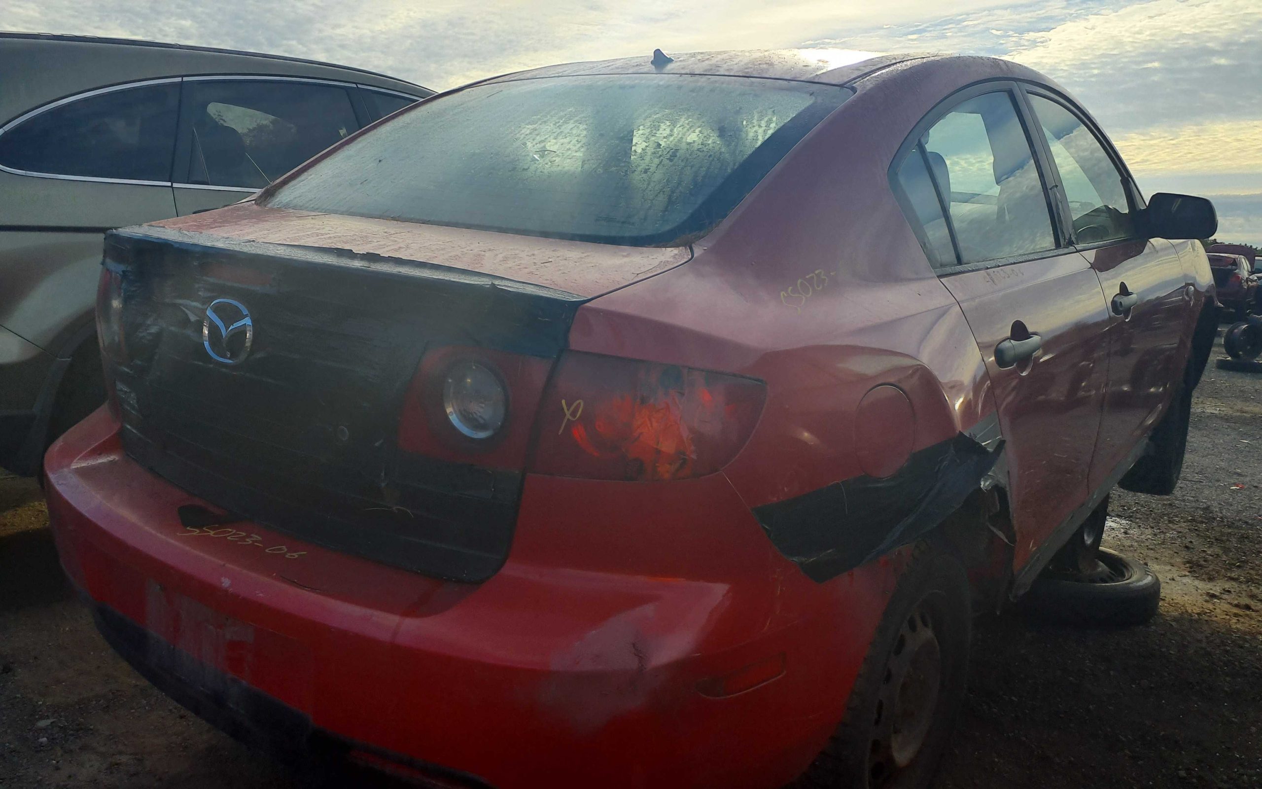 MAZDA MAZDA3 2006