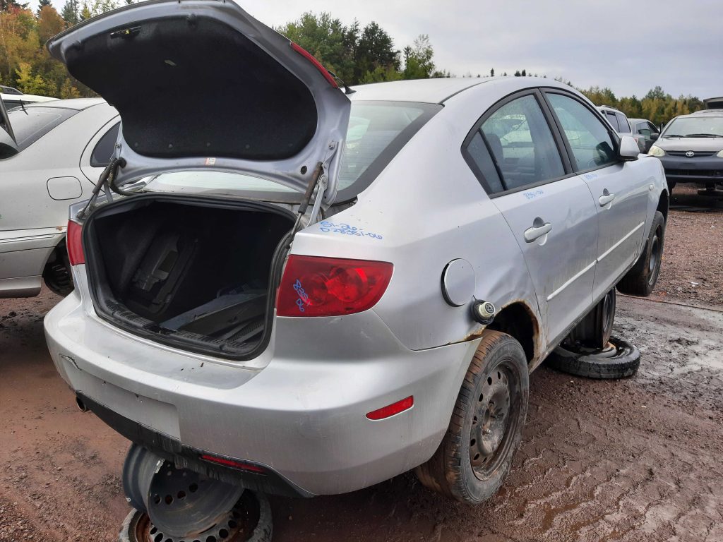 MAZDA MAZDA3 2006