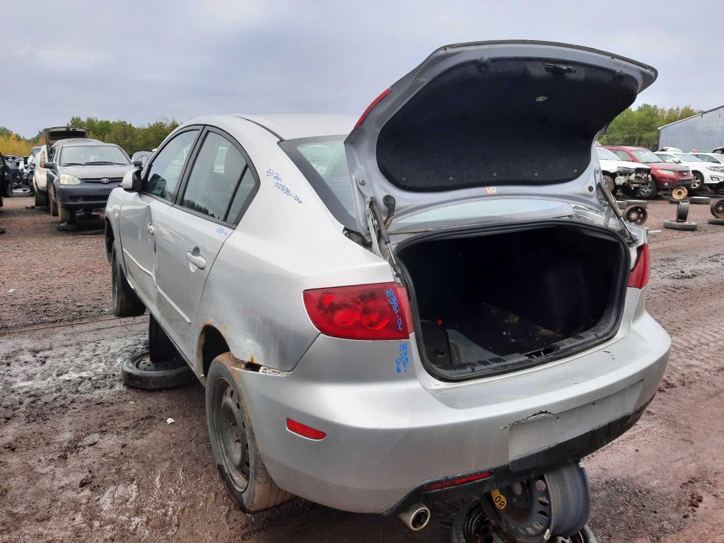 MAZDA MAZDA3 2006