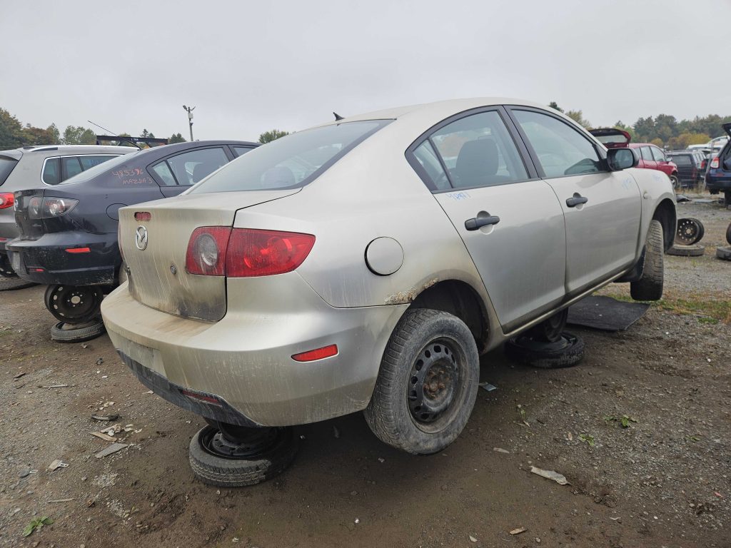 MAZDA MAZDA3 2006