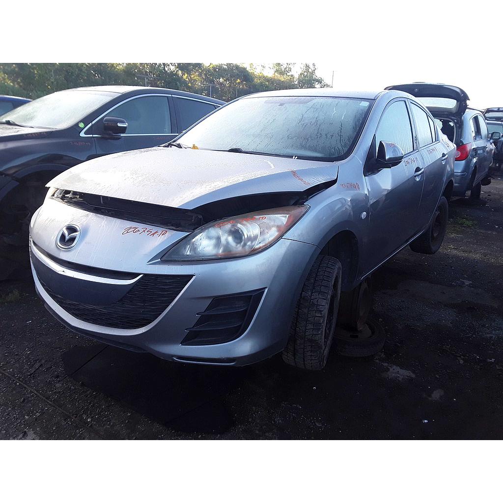 MAZDA MAZDA3 2010
