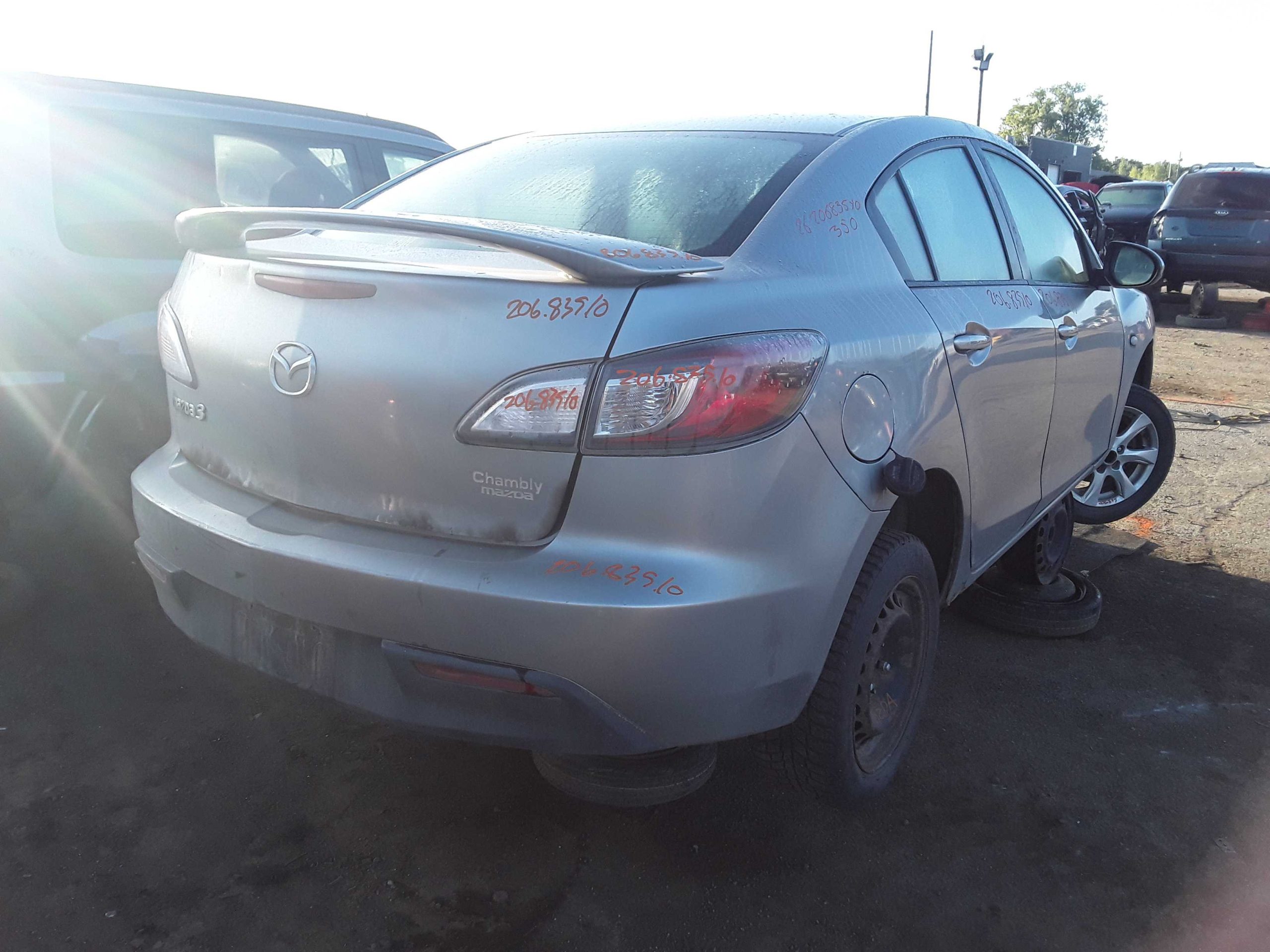 MAZDA MAZDA3 2010