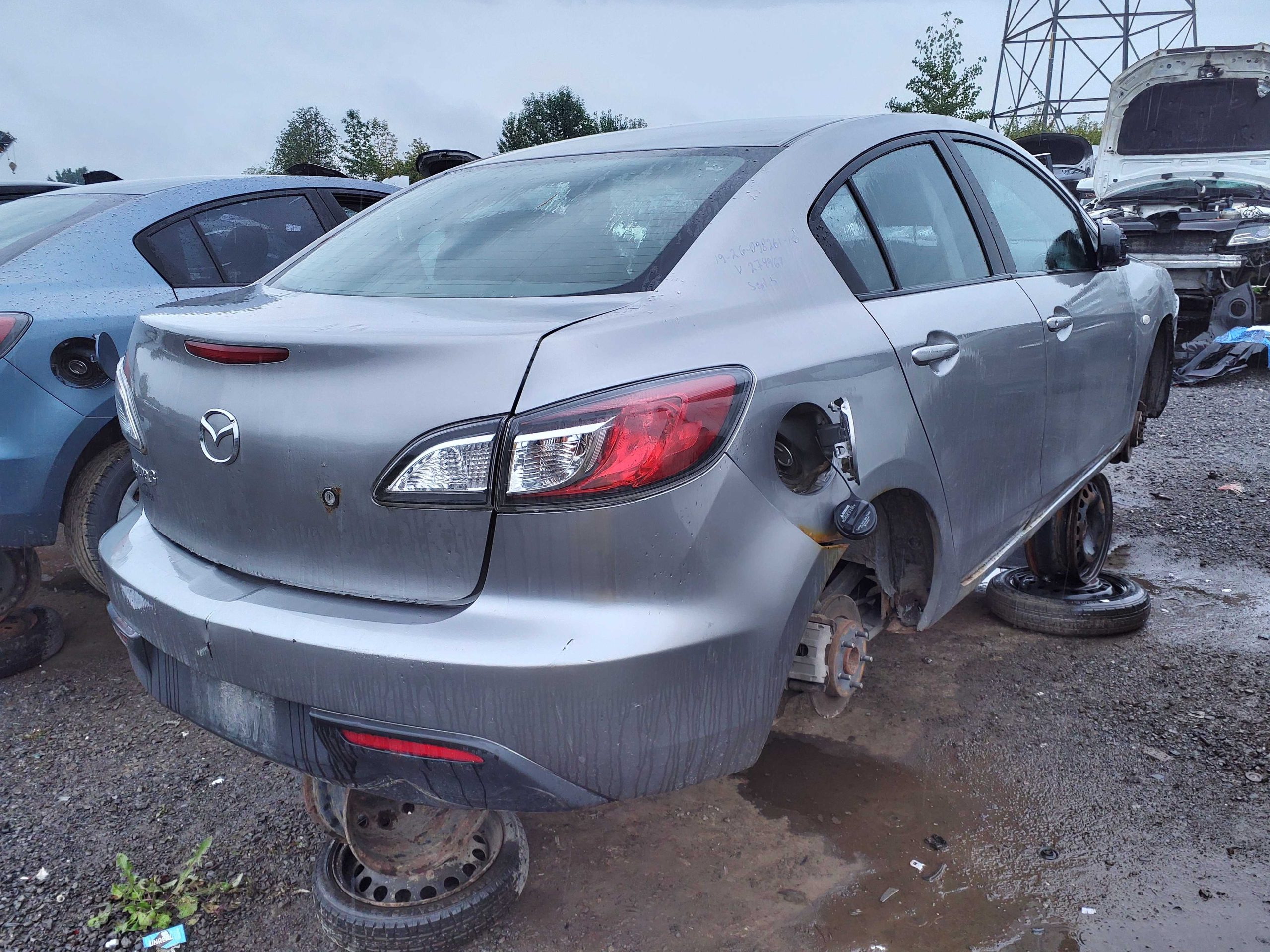 MAZDA MAZDA3 2010