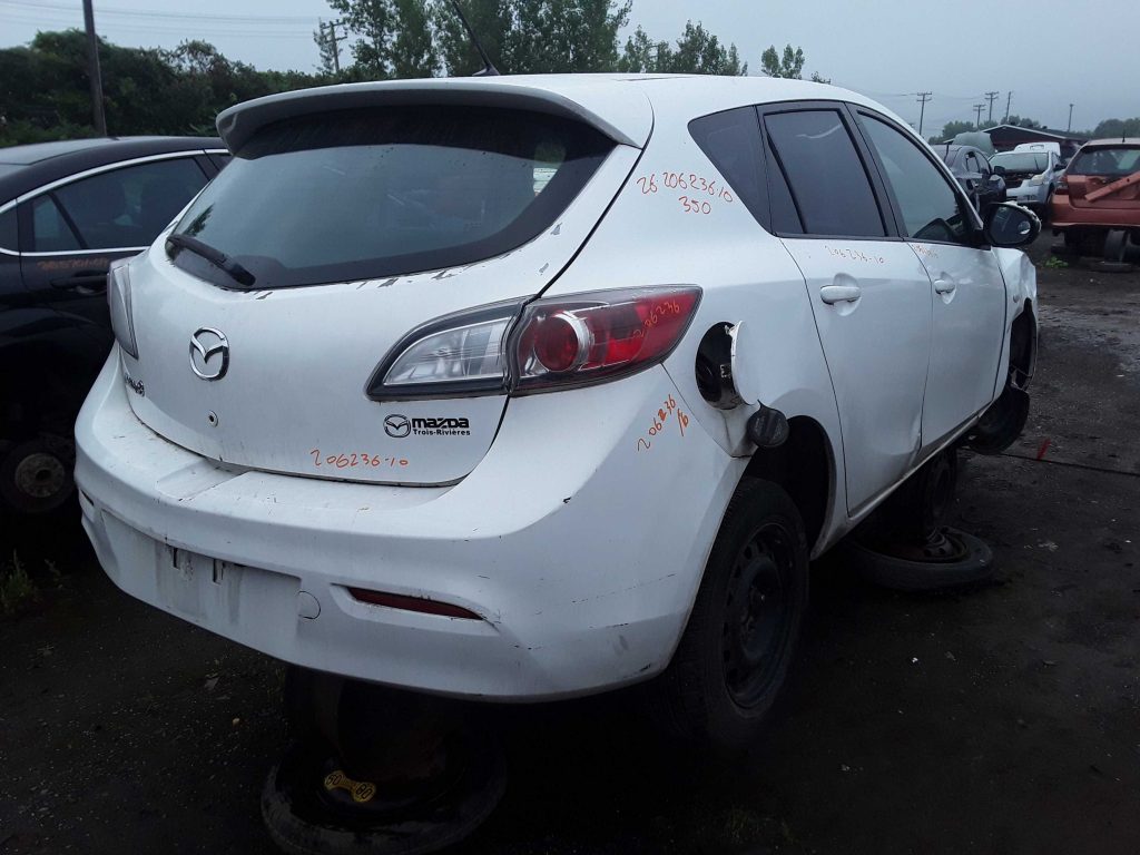 MAZDA MAZDA3 2010