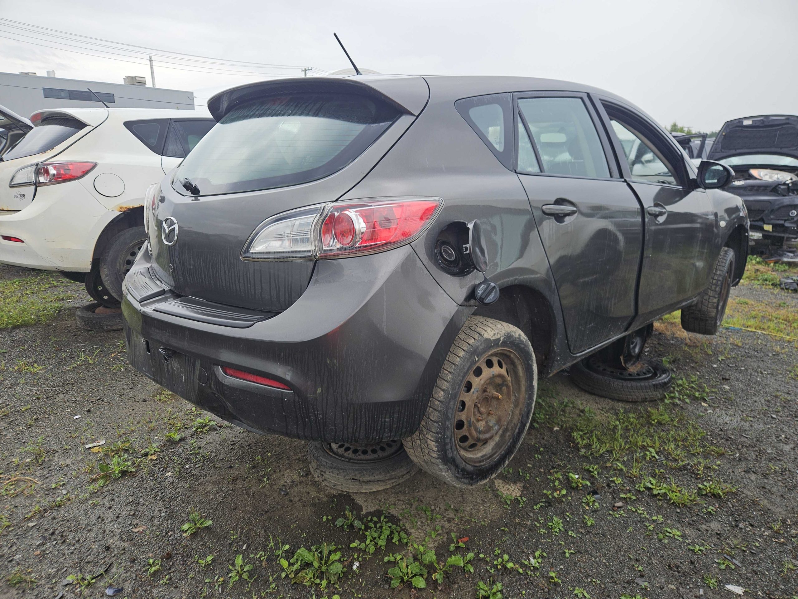 MAZDA MAZDA3 2010