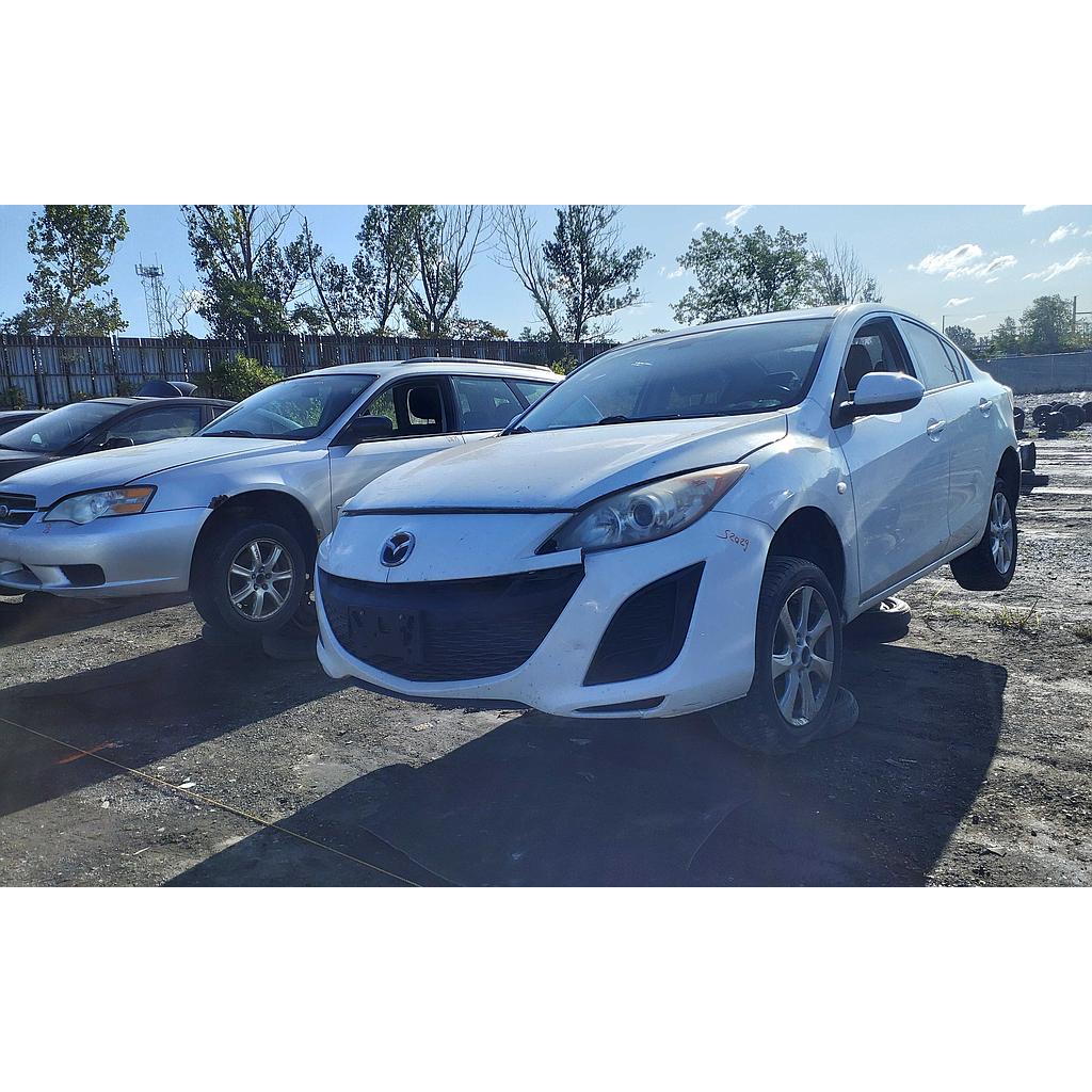 MAZDA MAZDA3 2010