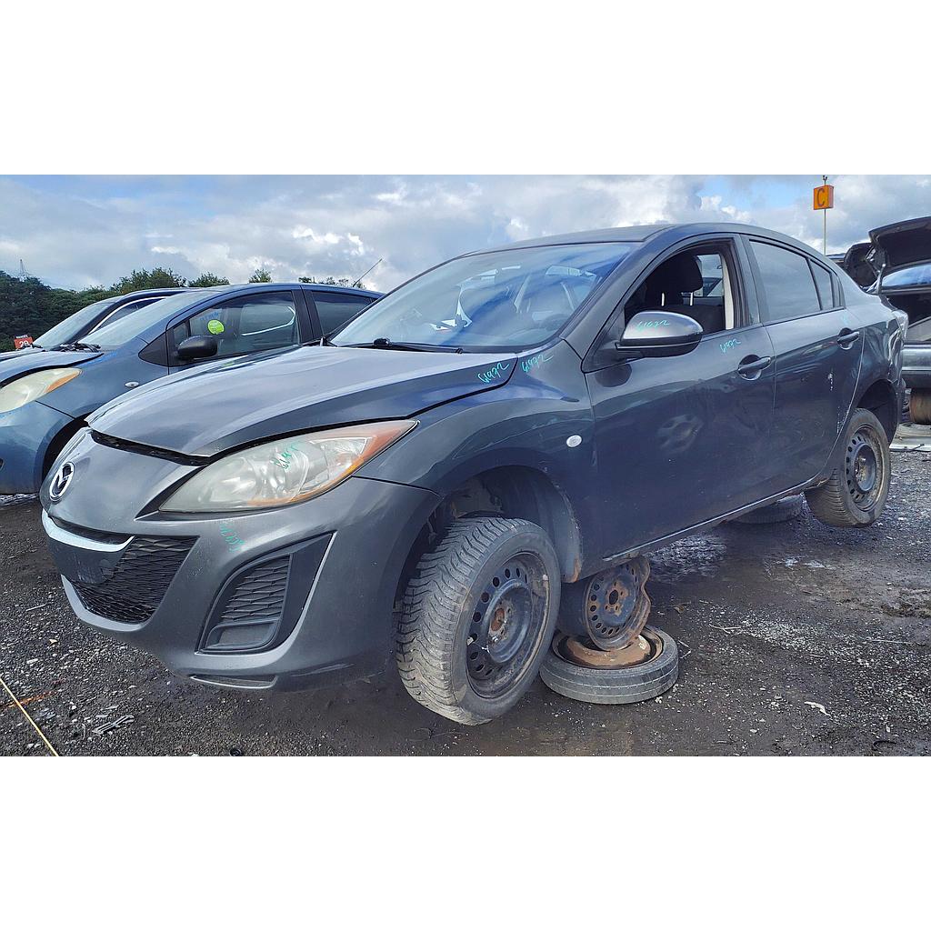 MAZDA MAZDA3 2010