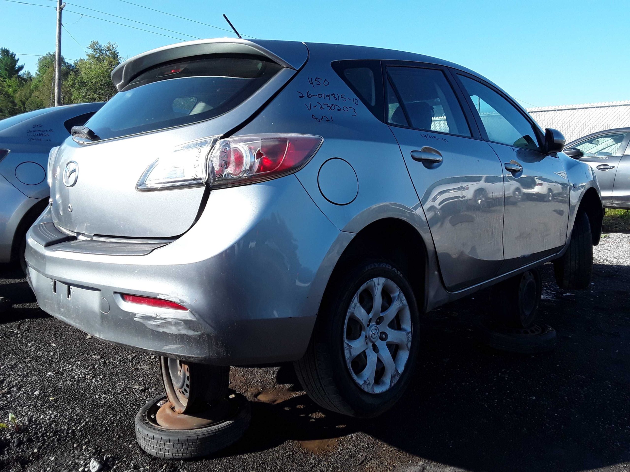 MAZDA MAZDA3 2010