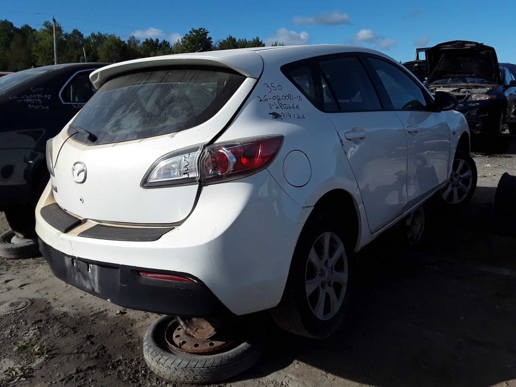 MAZDA MAZDA3 2010