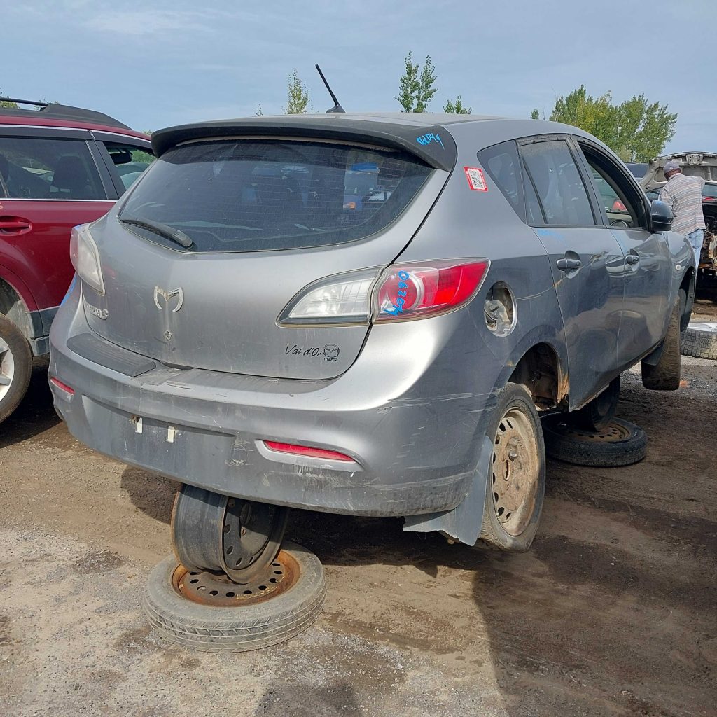 MAZDA MAZDA3 2010