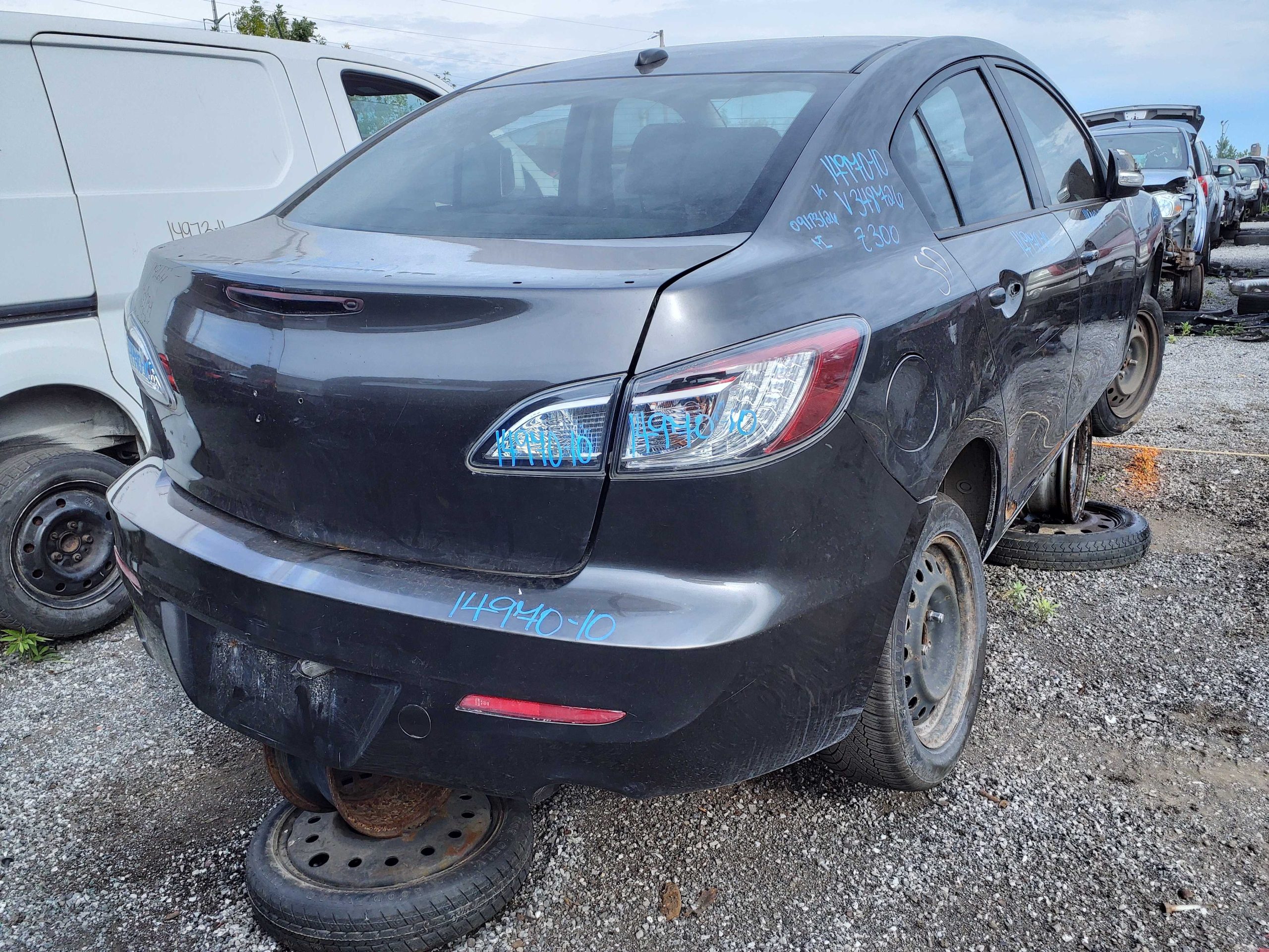 MAZDA MAZDA3 2010