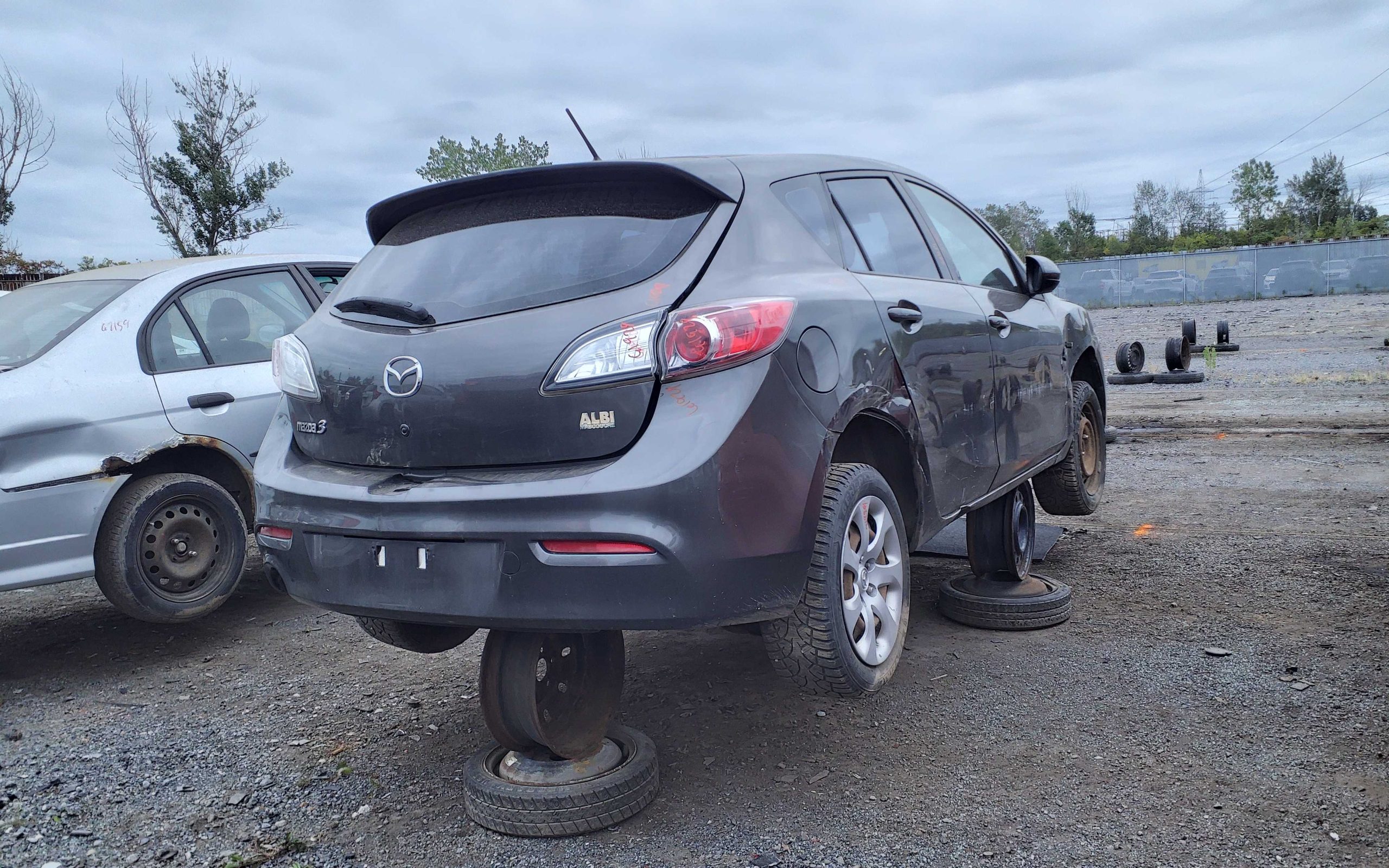 MAZDA MAZDA3 2010