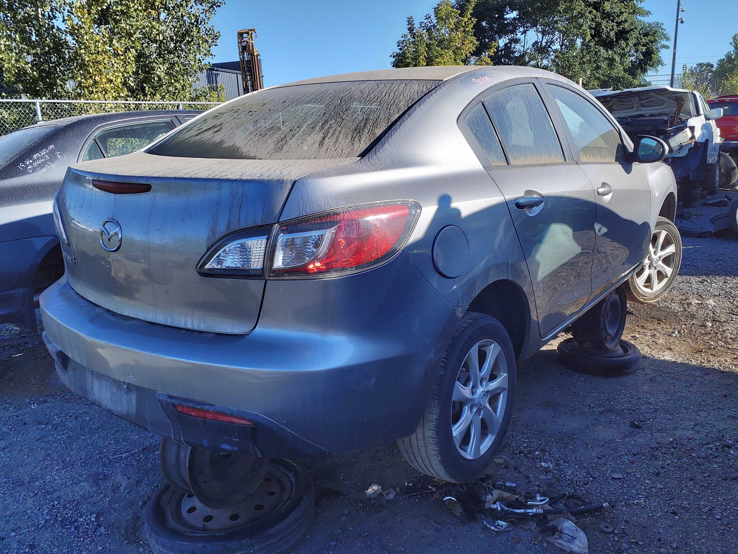 MAZDA MAZDA3 2010