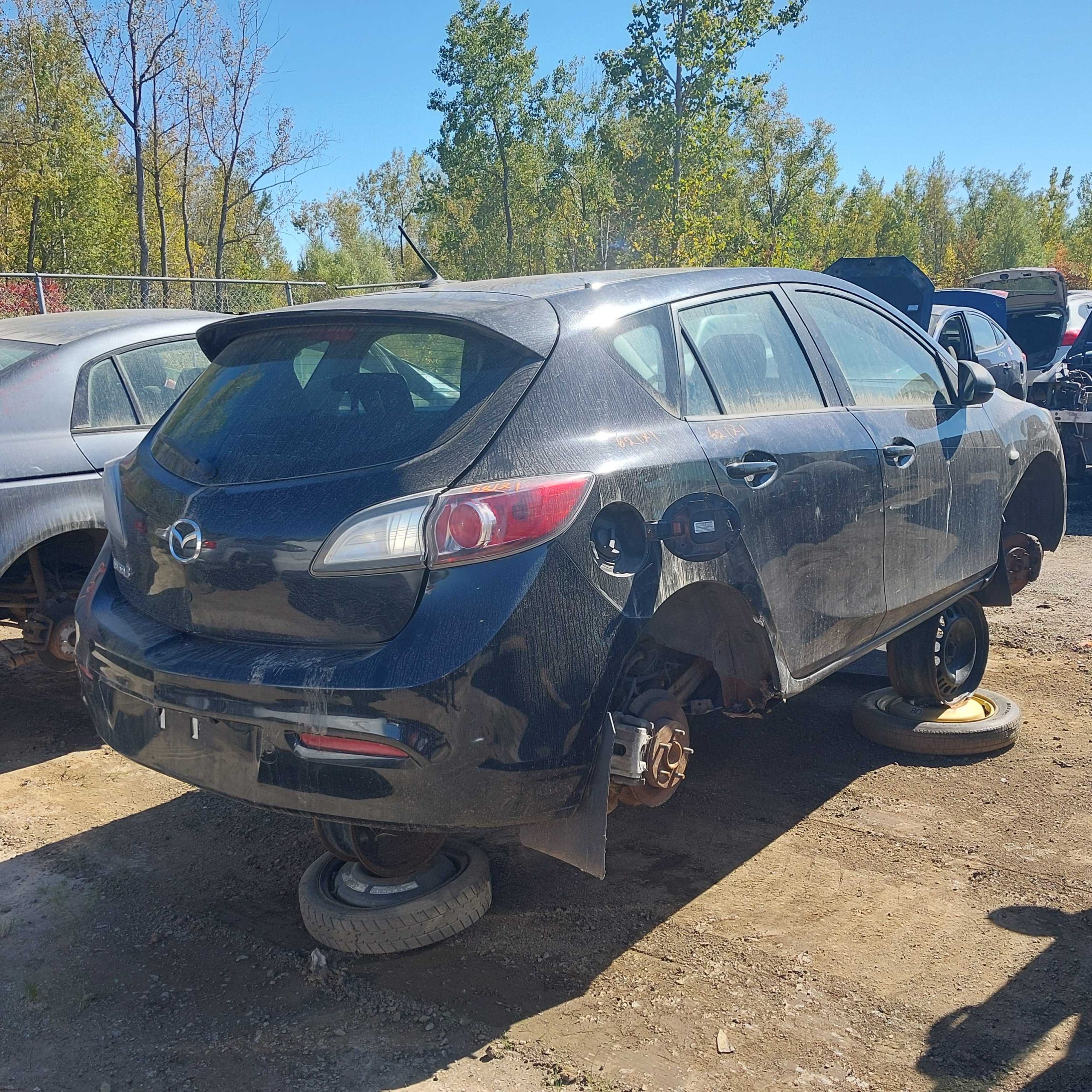MAZDA MAZDA3 2010