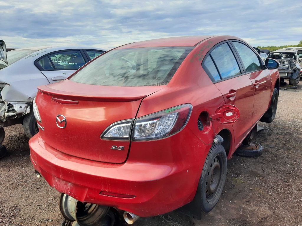 MAZDA MAZDA3 2010