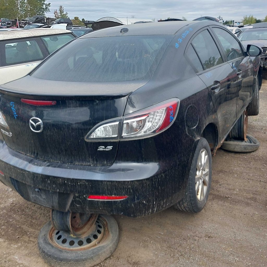 MAZDA MAZDA3 2010