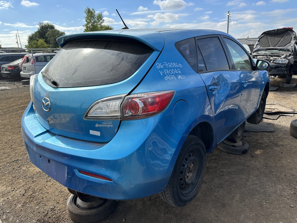 MAZDA MAZDA3 2010