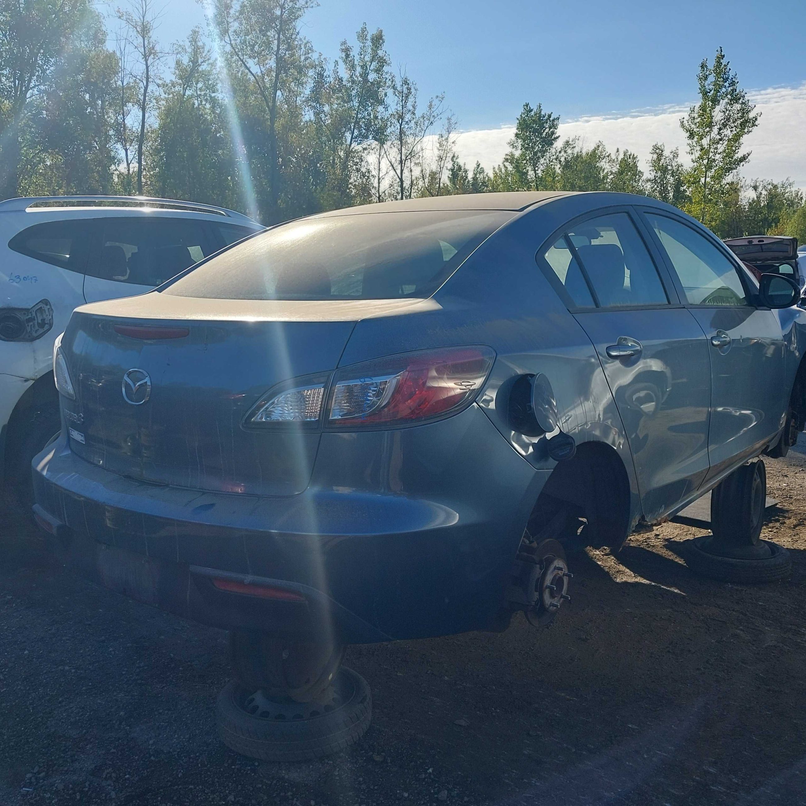 MAZDA MAZDA3 2010