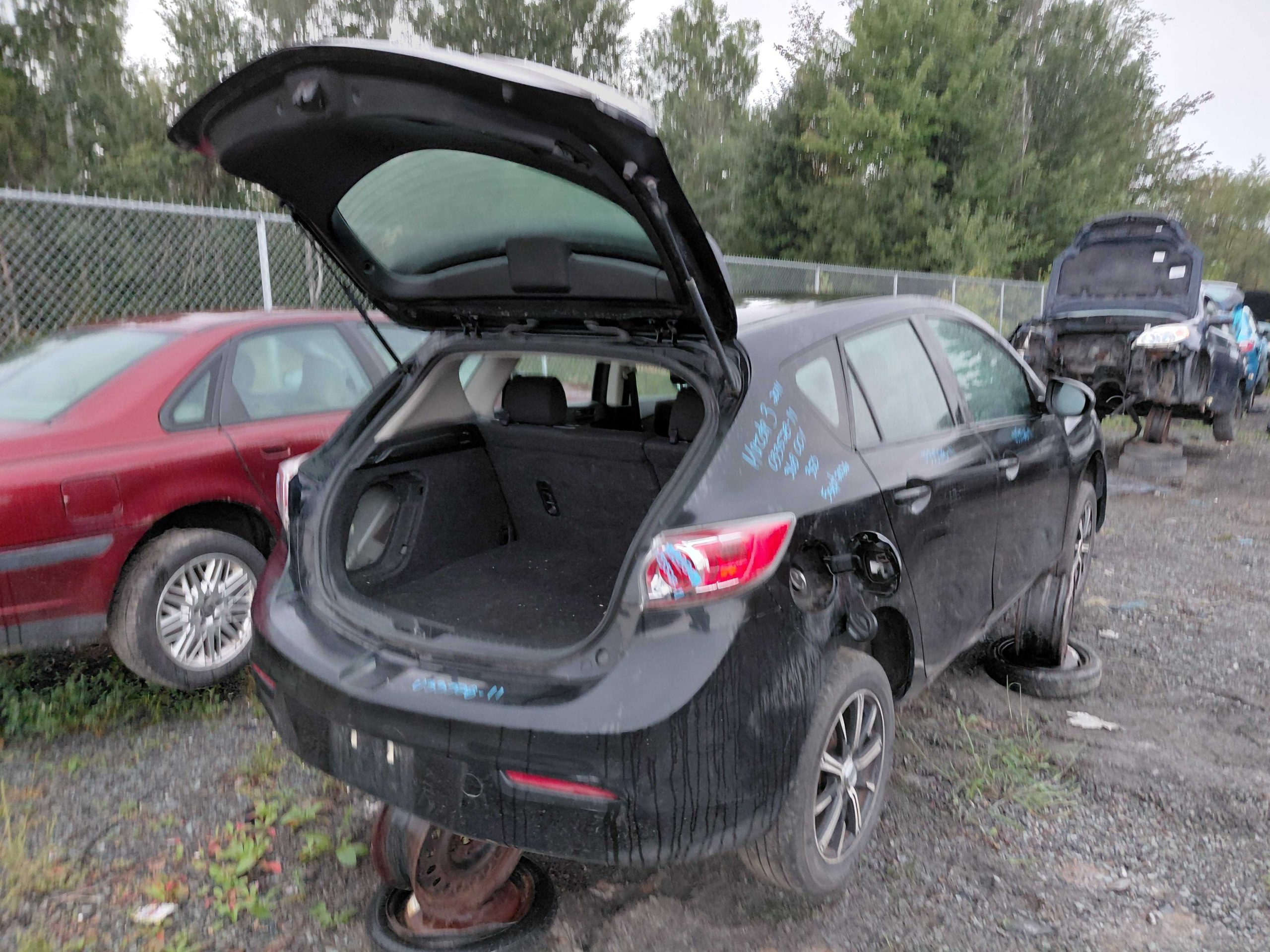 MAZDA MAZDA3 2011