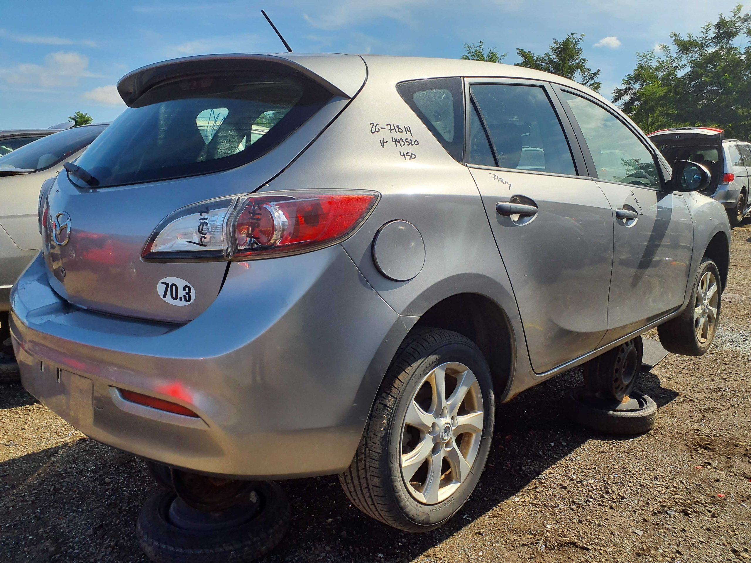 MAZDA MAZDA3 2011