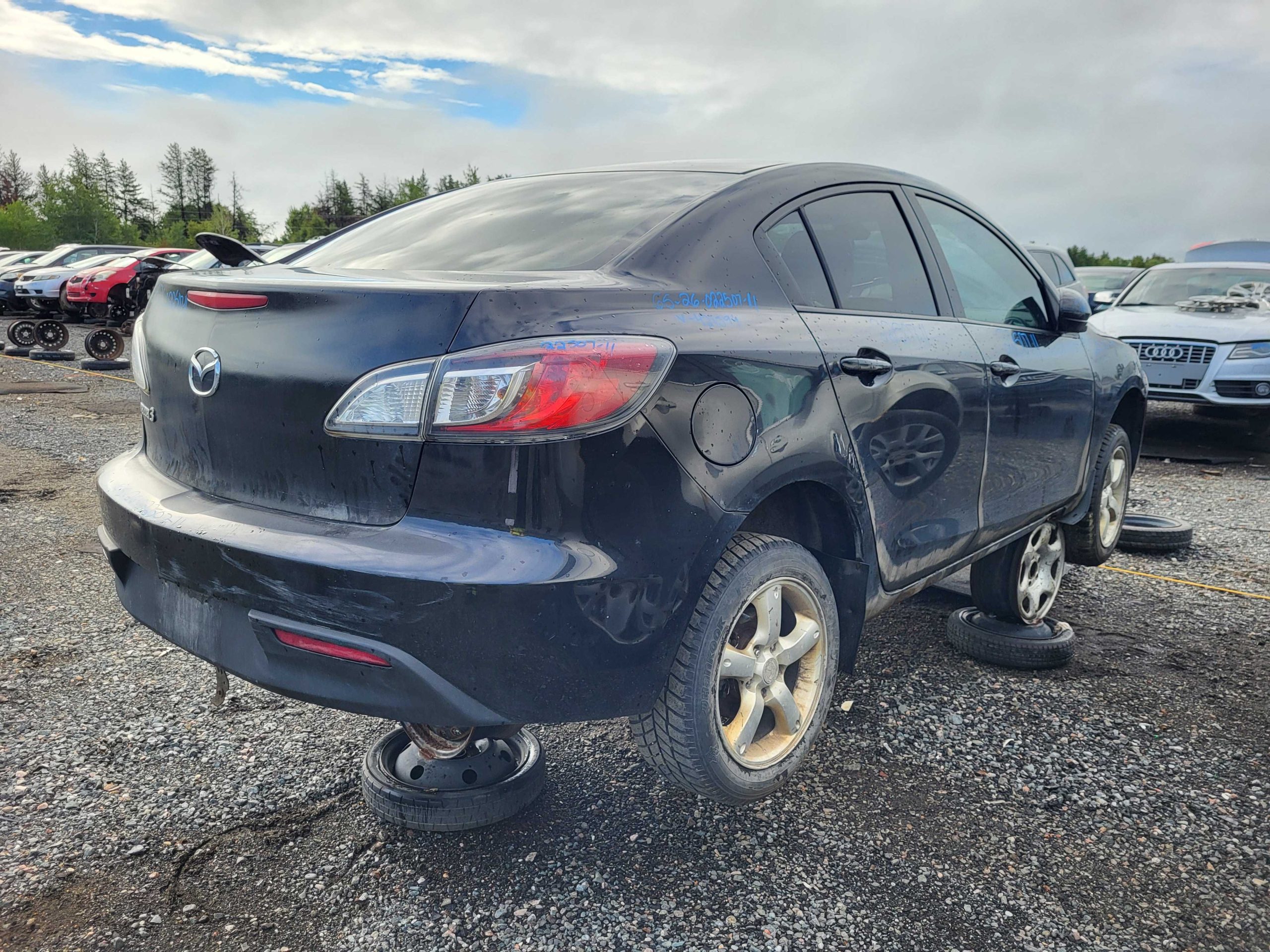 MAZDA MAZDA3 2011
