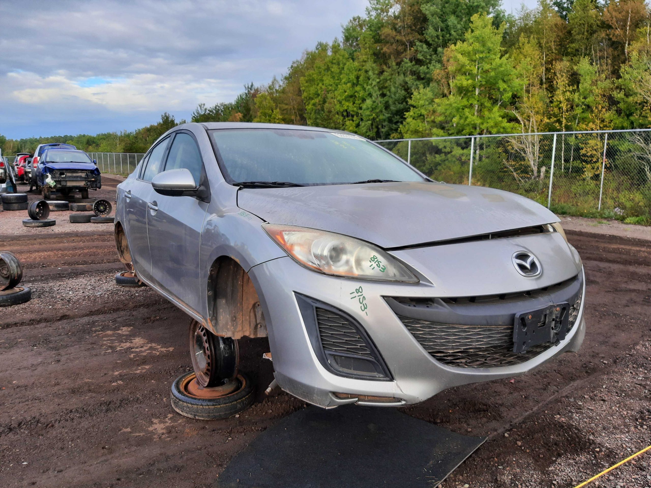 MAZDA MAZDA3 2011