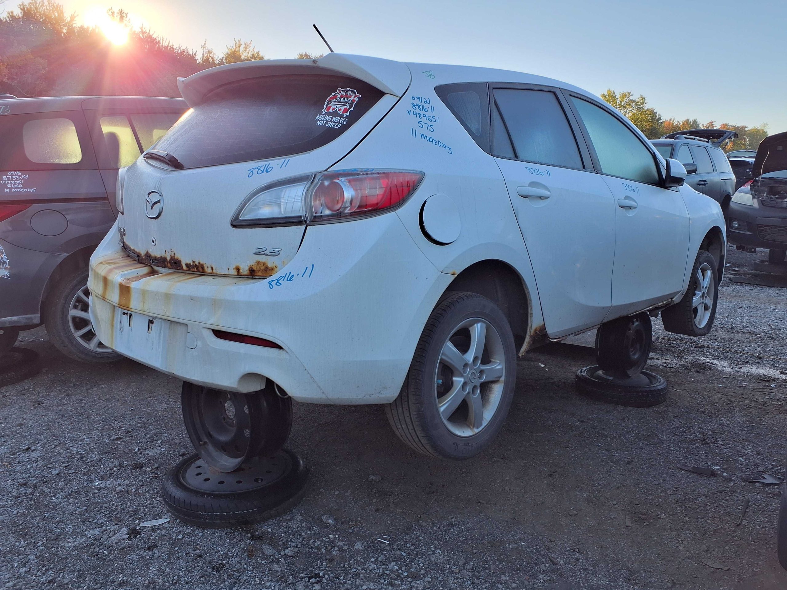 MAZDA MAZDA3 2011