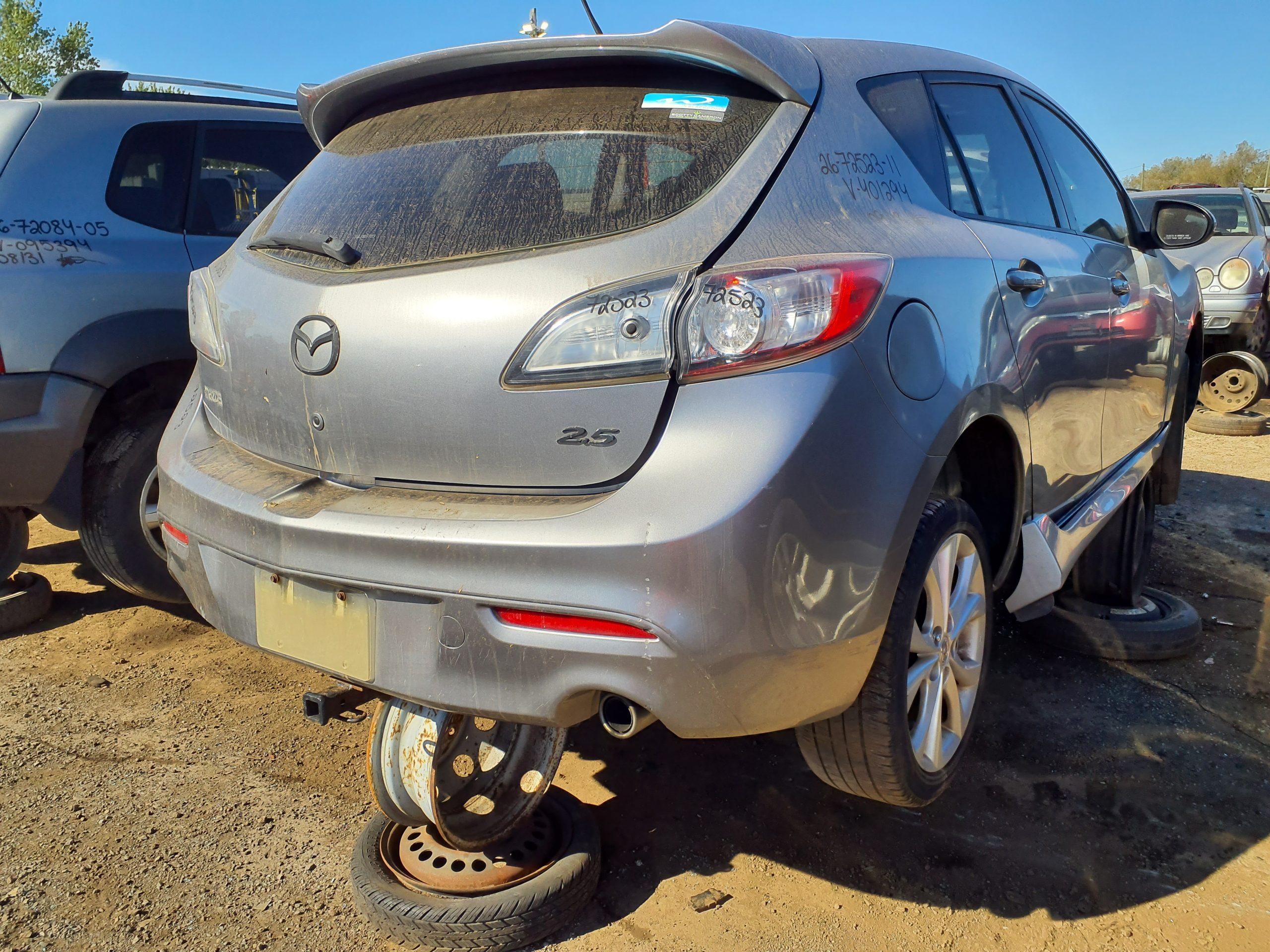 MAZDA MAZDA3 2011