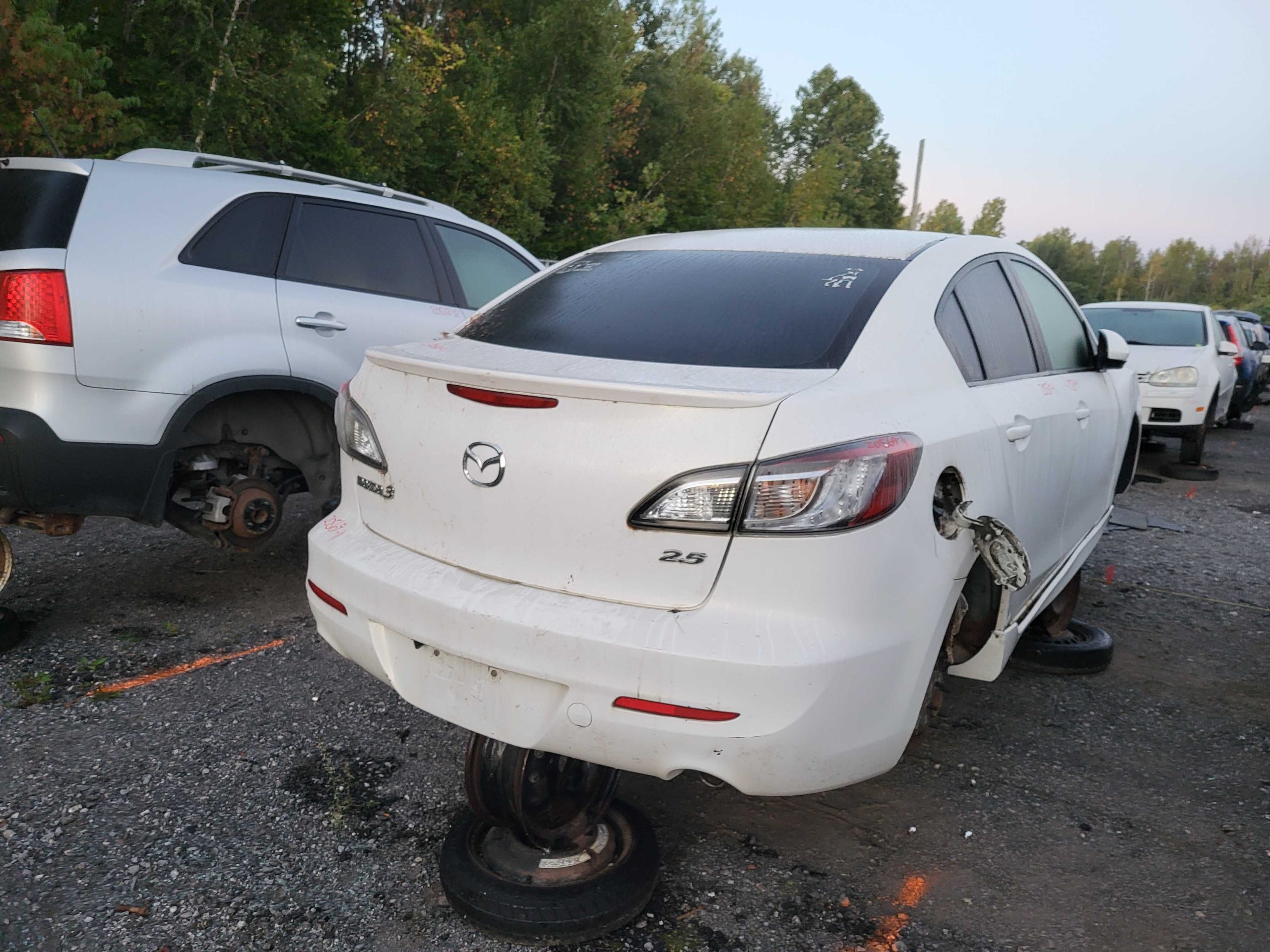 MAZDA MAZDA3 2011
