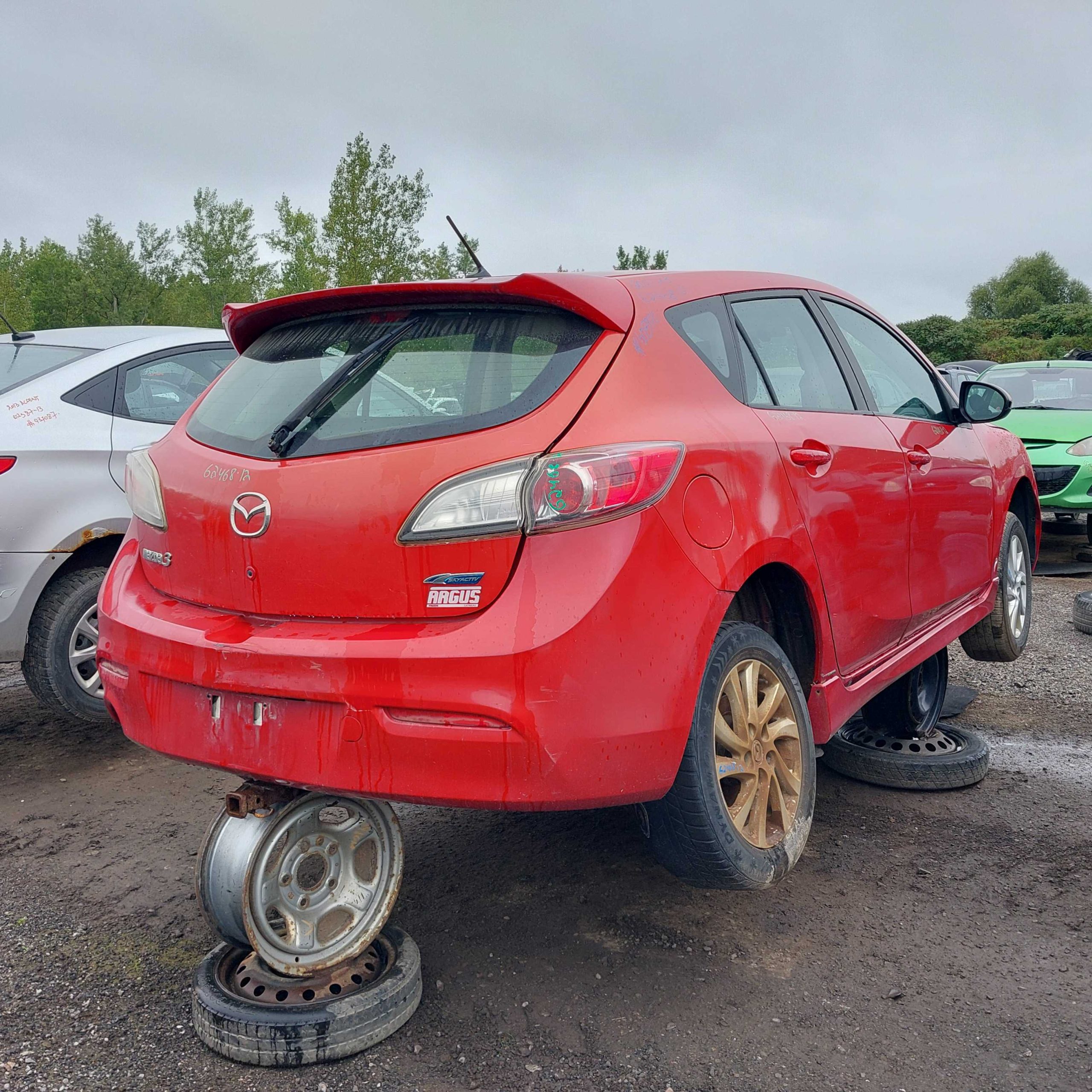 MAZDA MAZDA3 2012