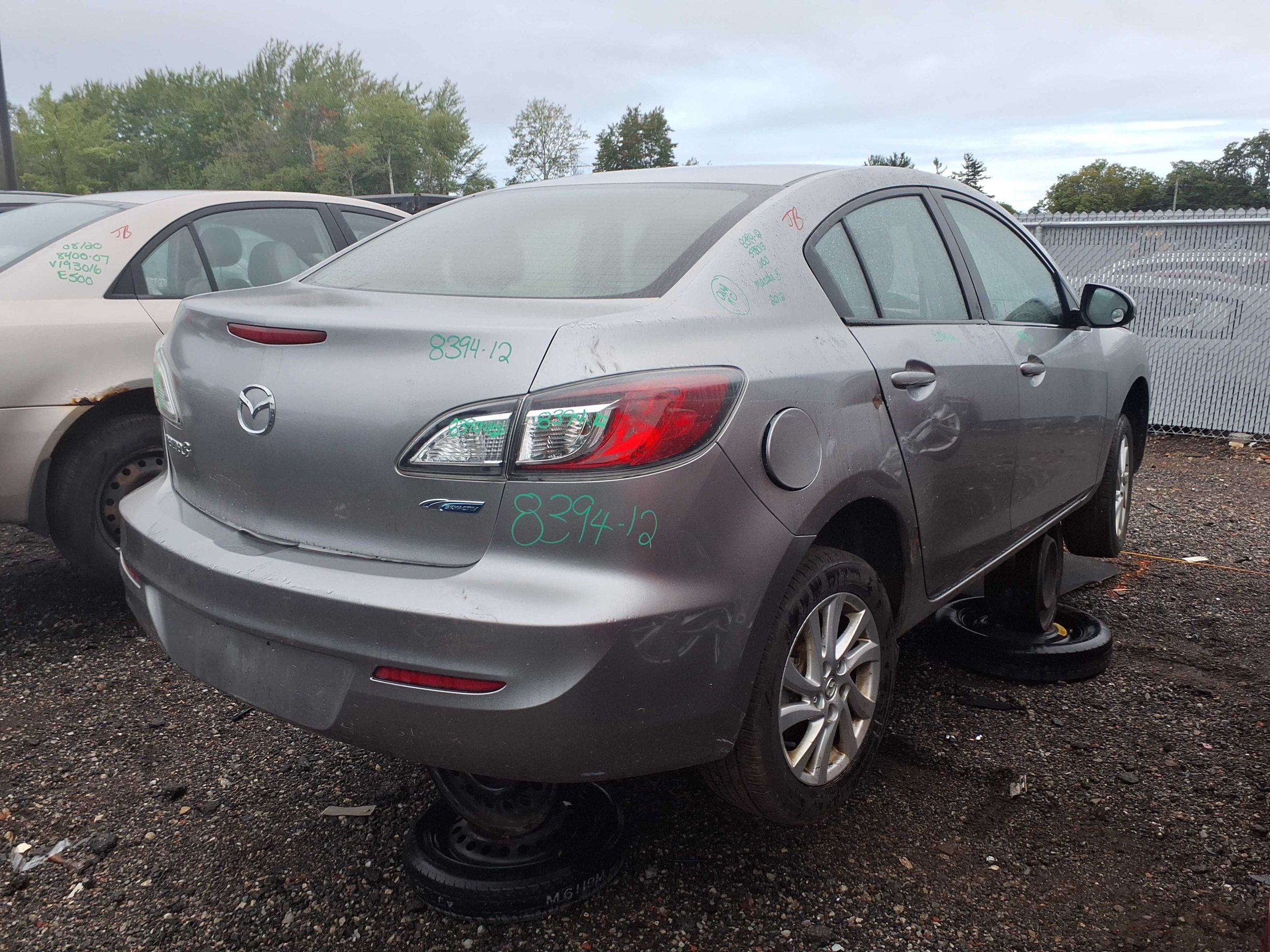 MAZDA MAZDA3 2012