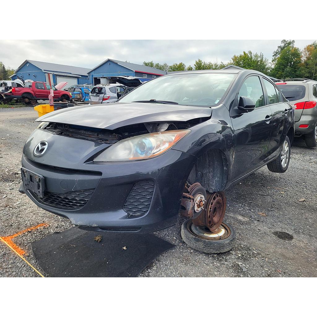 MAZDA MAZDA3 2012