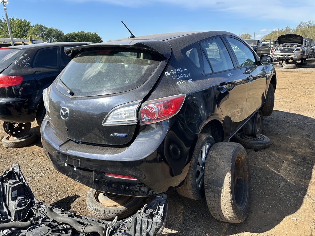 MAZDA MAZDA3 2012