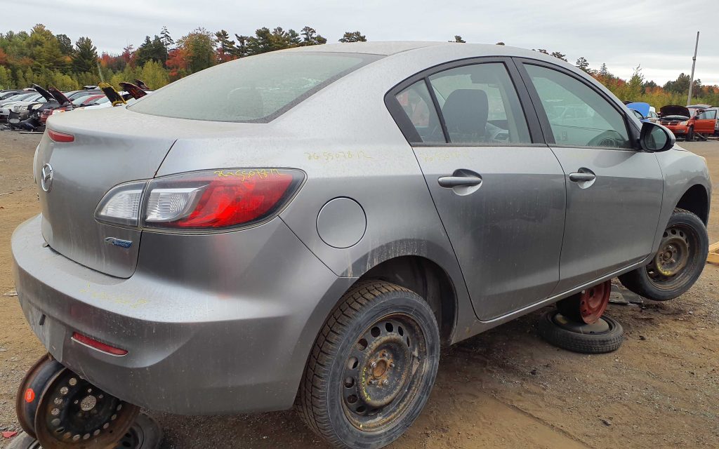 MAZDA MAZDA3 2012