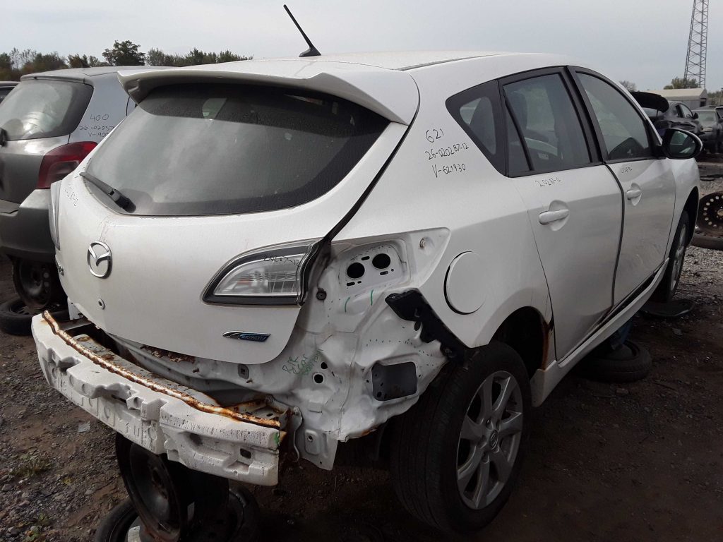 MAZDA MAZDA3 2012