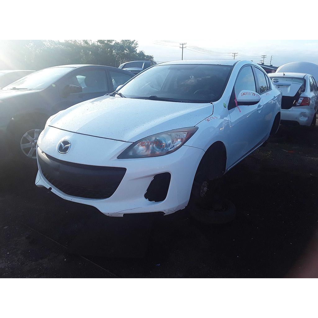MAZDA MAZDA3 2013