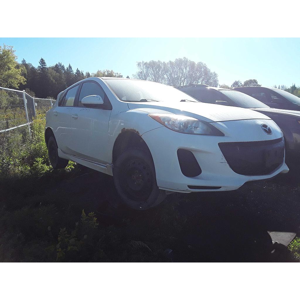 MAZDA MAZDA3 2013