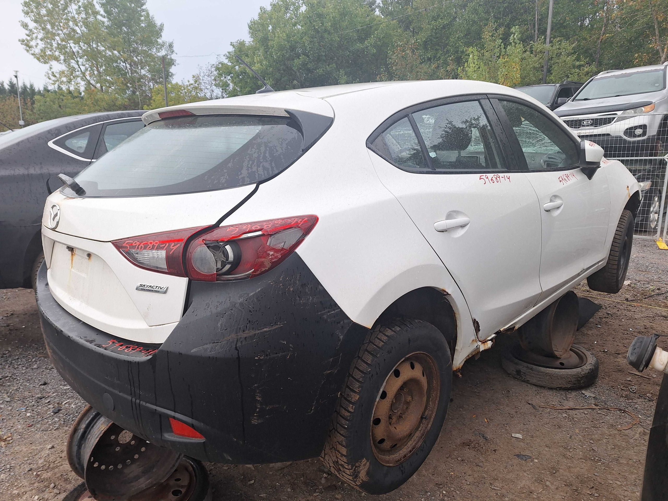MAZDA MAZDA3 2014