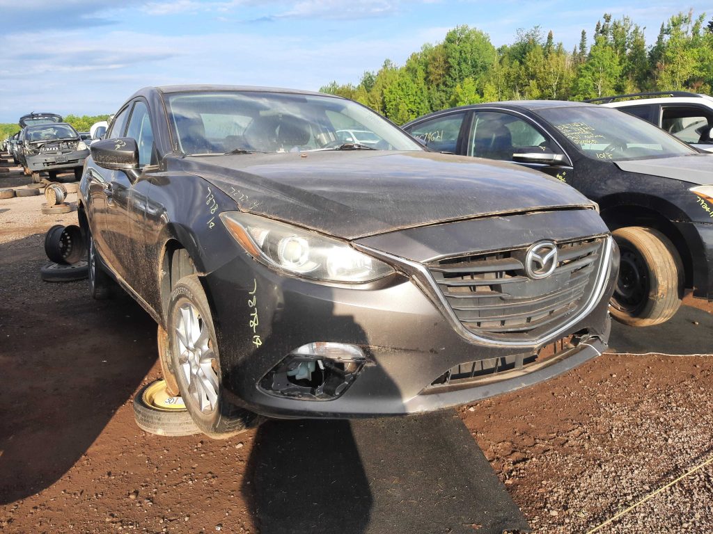 MAZDA MAZDA3 2014