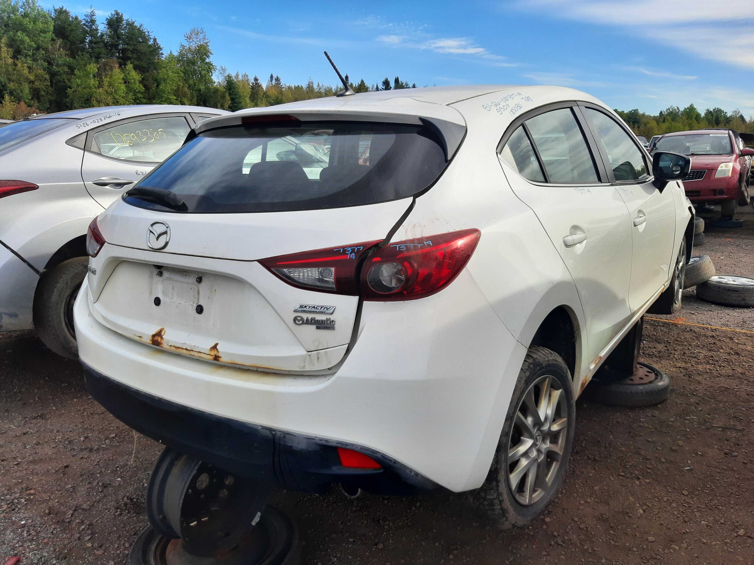 MAZDA MAZDA3 2014
