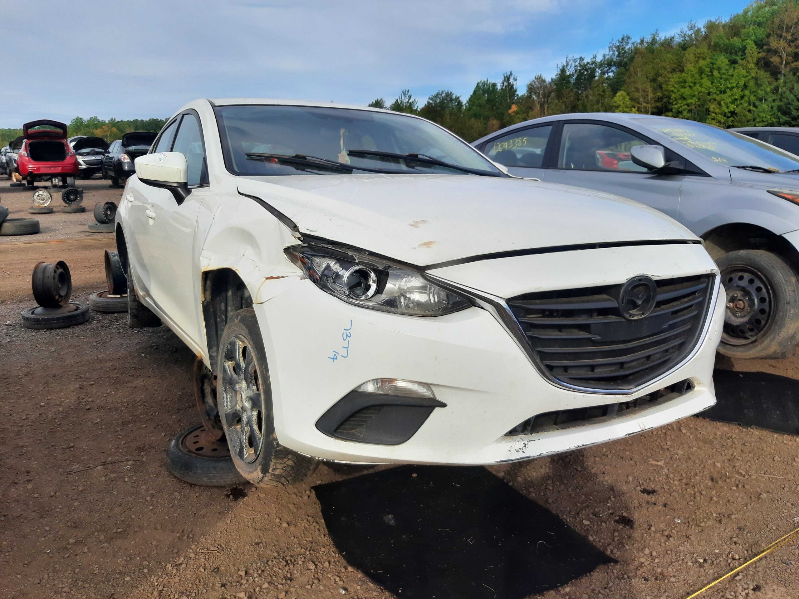MAZDA MAZDA3 2014