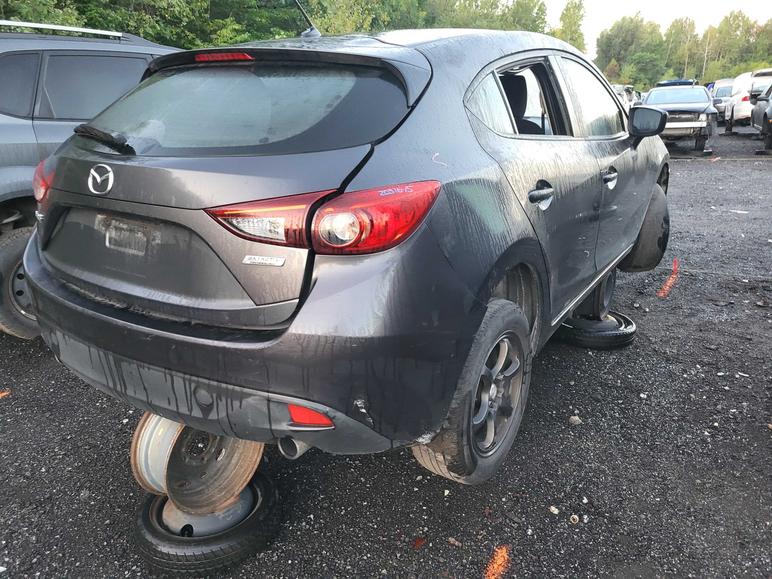 MAZDA MAZDA3 2015