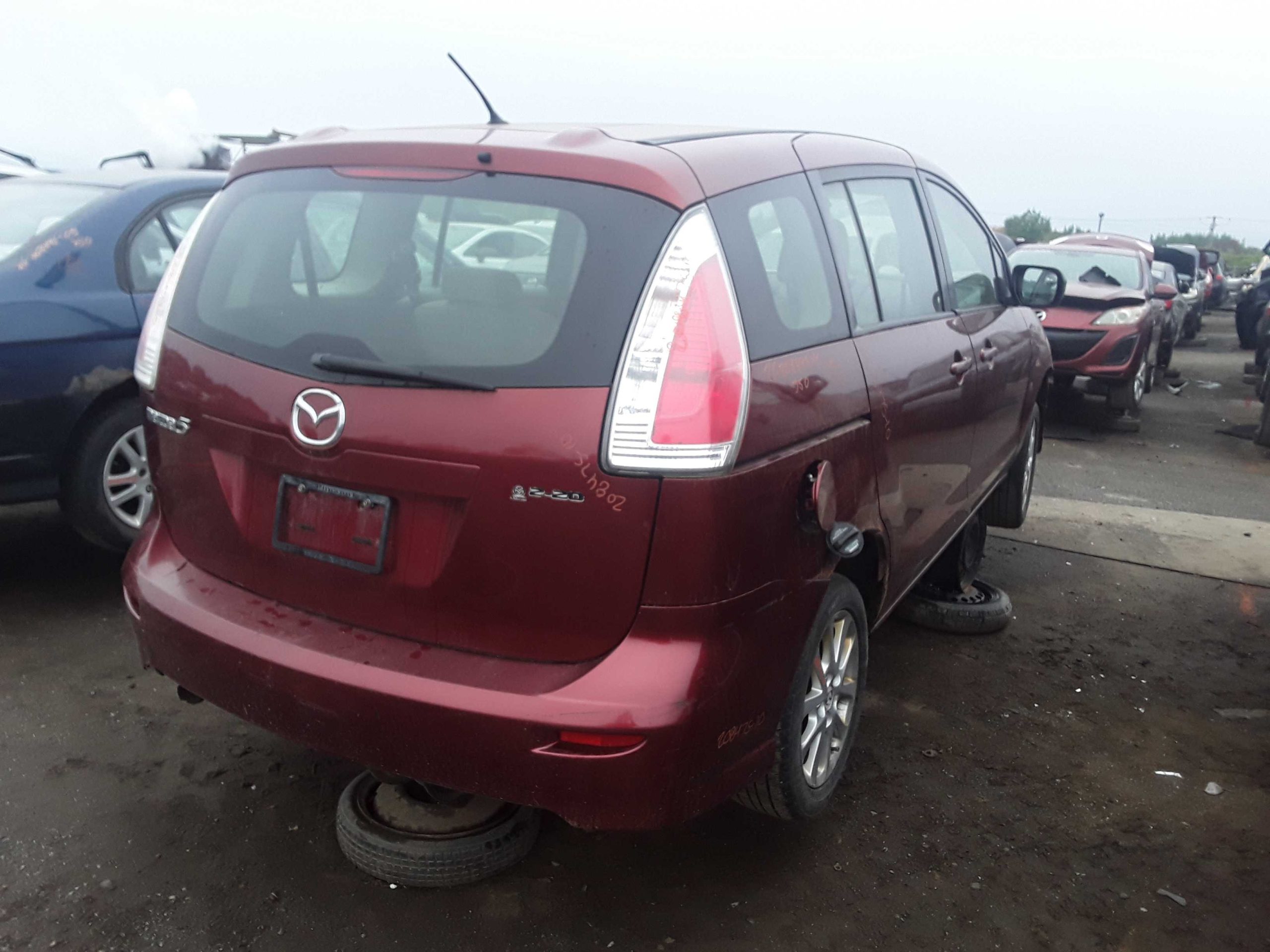 MAZDA MAZDA5 2010