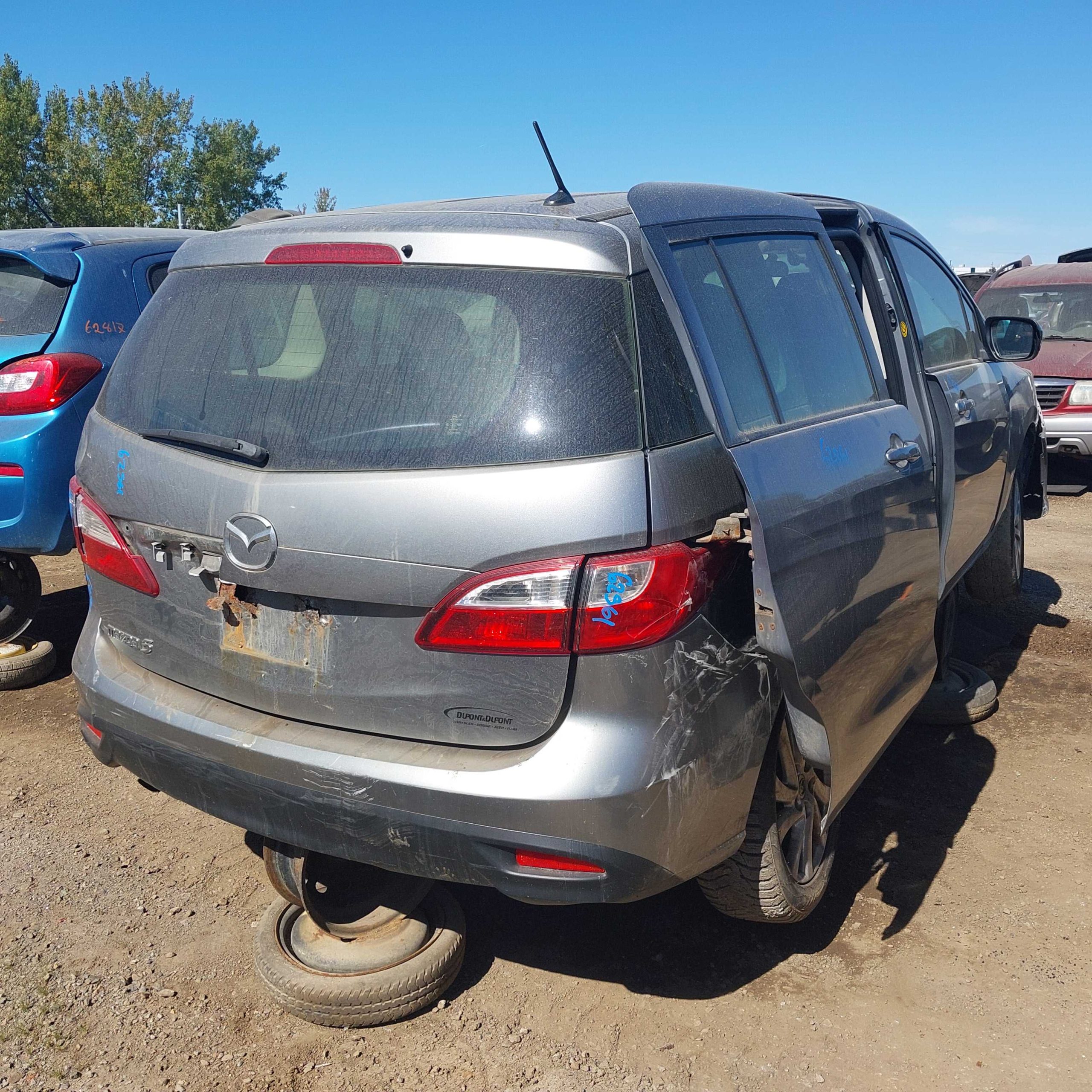 MAZDA MAZDA5 2012
