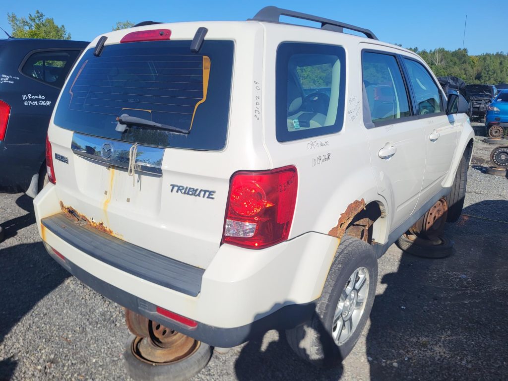 MAZDA TRIBUTE 2009