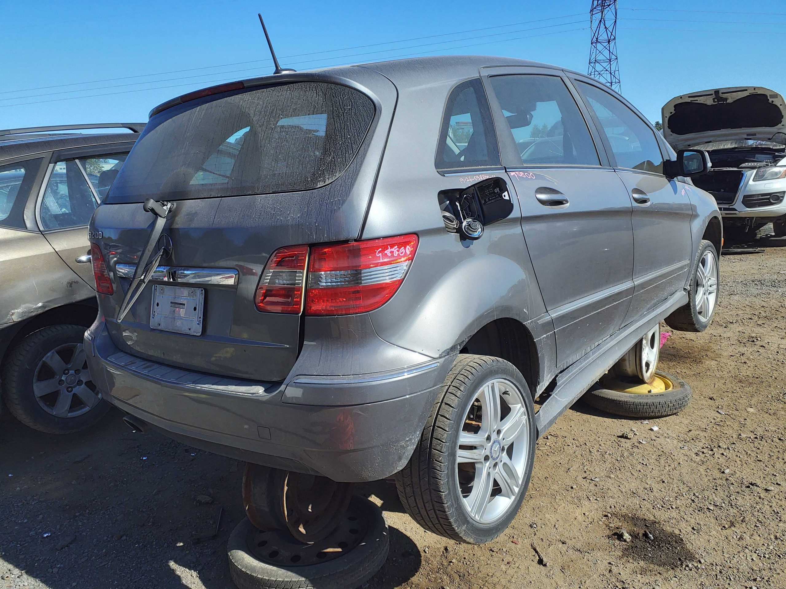 MERCEDES-BENZ B-CLASS 2011